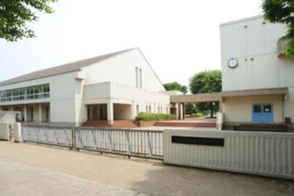 光輝学園つくば市立手代木中学校の外観画像