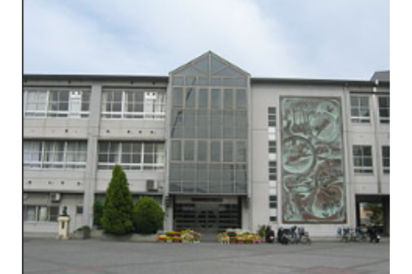 枚方市立明倫小学校
