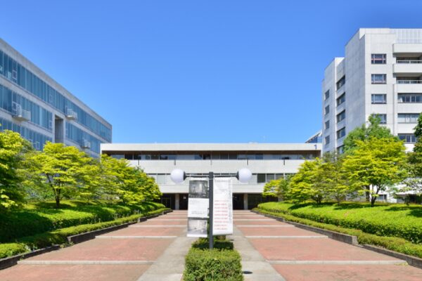 武蔵野美術大学
